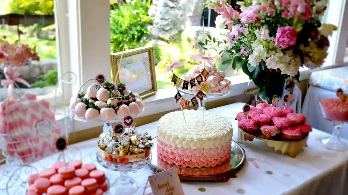 How to plan a baby shower